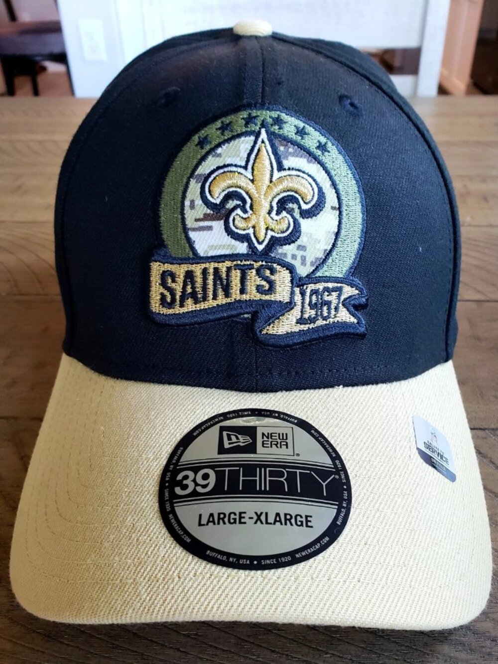 New Orleans Saints Fitted Hat New Era 39Thirty Cap Size L/XL NFL 1967. NWT.